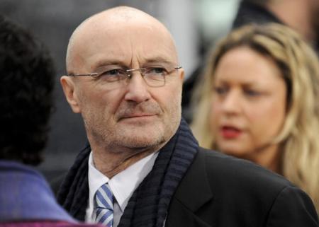 Phil Collins adia shows em Londres devido a ferimento na cabeça