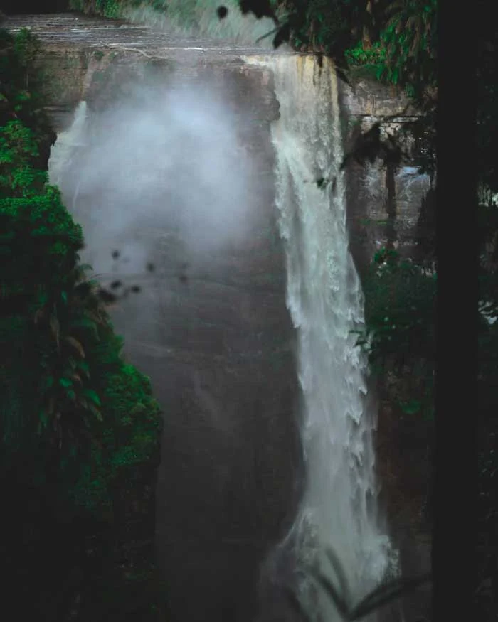 Air Terjun Nokan Nayan di Kalimantan Barat