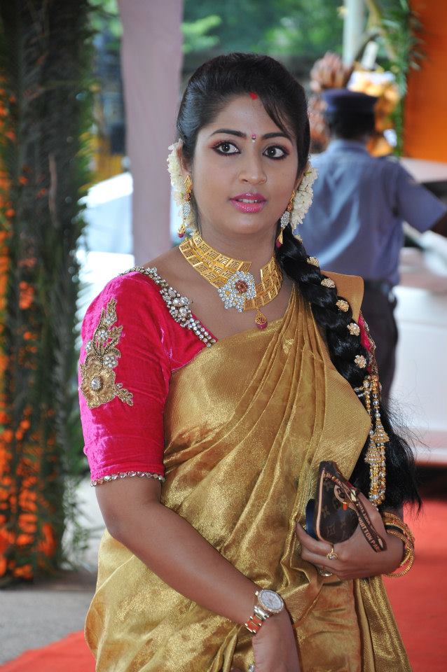 Navya Nair Latest Hot Photos In Saree And Churidar Mallufun Com
