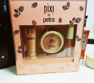 pixi-by-petra-calendrier-de-lavent-look-fantastic-2017-beauty-in-wonderland