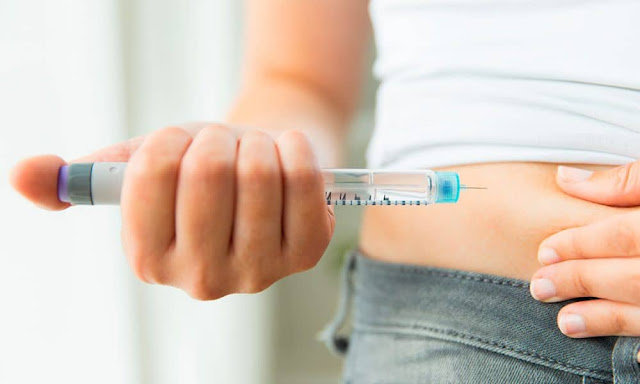 Síntomas de resistencia a la insulina. Los primeros signos aparecen cuando el azúcar en la sangre sigue siendo normal.