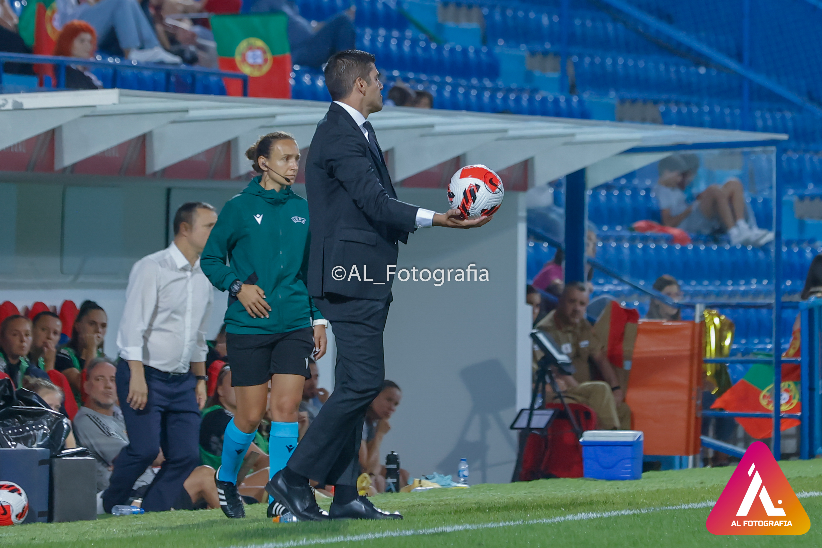 Valongo termina com o sonho da Oliveirense