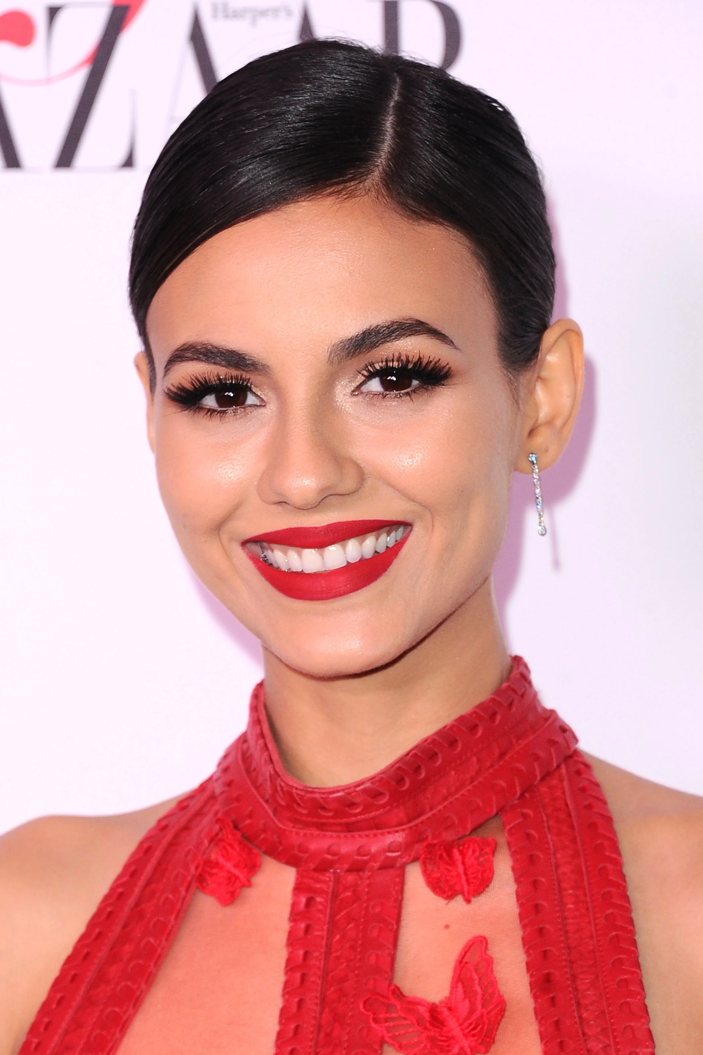 Victoria Justice HD UHD High Re-Solution Photo