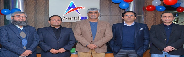 Group Photo of Warid Management Team  From right  Mr  Suhail Jan (CCO) Mr  Adeel Bajwa (Board Member) Mr  Muneer Farooqui (CEO)  Mr  Tariq Gulzar