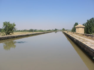 Canal Imperial de Aragón almenara