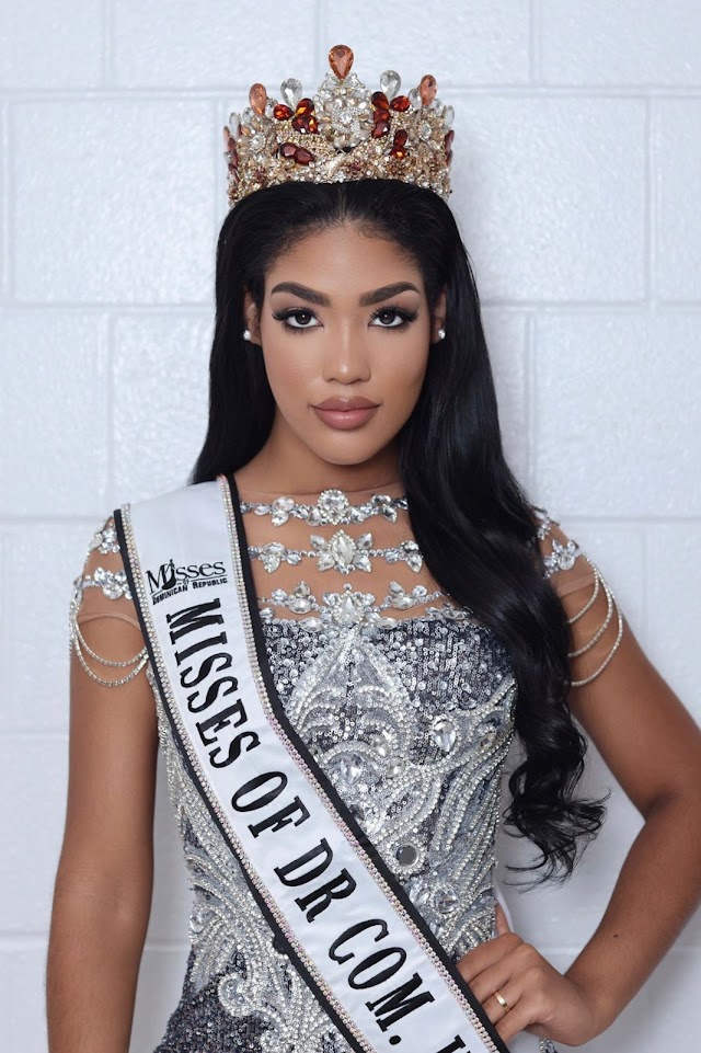 *Andreina Santos tras la corona de Miss Grand República Dominicana 2023*