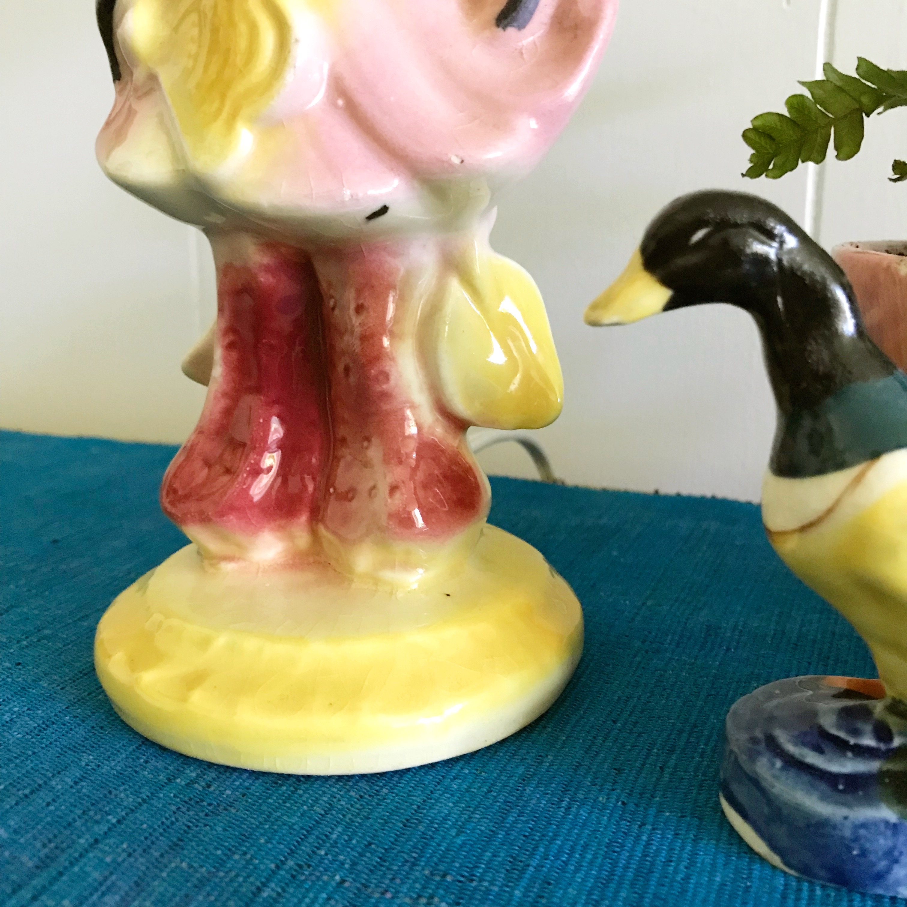 Under The Plum Blossom Tree, Vintage Finds: Chinoiserie Figurine Lamp
