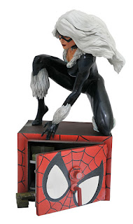 Diamond Select MARVEL COMIC GALLERY BLACK CAT PVC DIORAMA 001