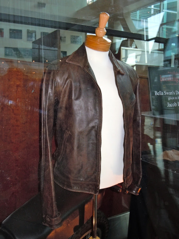 Taylor Lautner Twilight breaking Dawn leather jacket