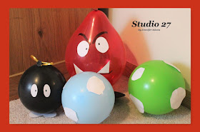 Super Mario Balloon Decor