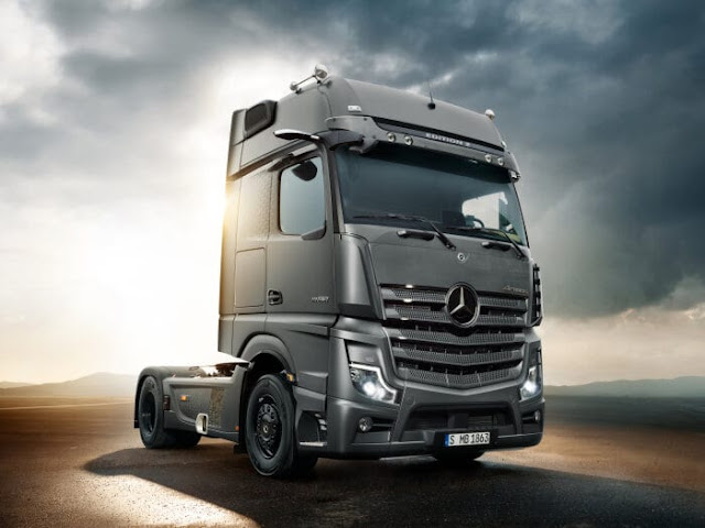 New truck models of the Actros range now available for order: sales start of Actros F and Edition 2 - TruckingJobs.co.uk New truck models of the Actros range now available for order: sales start of Actros F and Edition 2 - TruckingJobs.co.uk