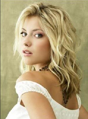 Laura Ramsey Pictures
