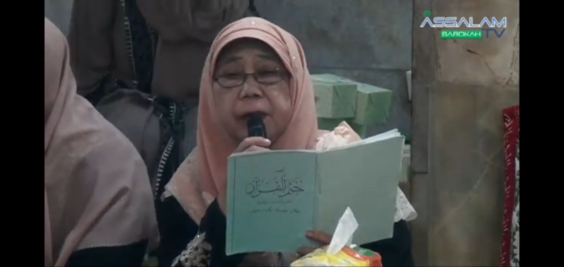 VIRAL Ustadzah Meninggal Saat Baca Al-Quran di Pengajian Masjid Tebet Jaksel