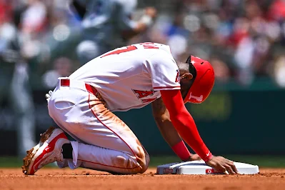 Tim Anderson gets DFA'd by the Angels