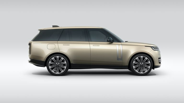 The Luxurious 2022 Range Rover | Full details inside