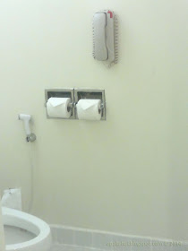 Bath room phone - Hotel Istana