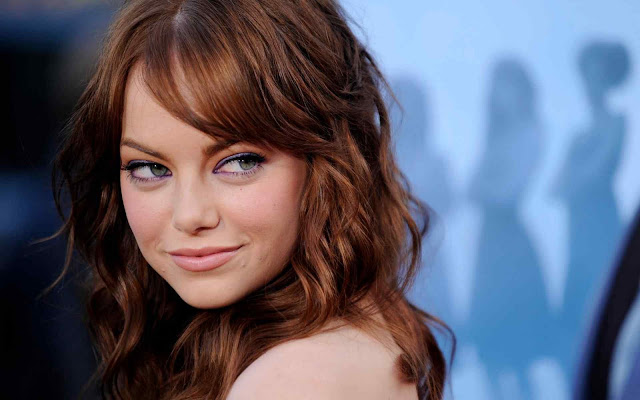  Emma Stone biography and photos gallery