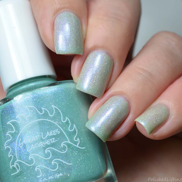 teal thermal nail polish