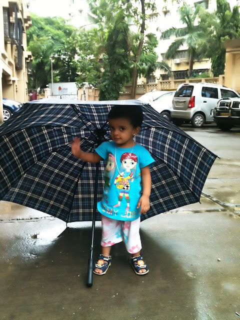 Anisha and her umbrella 