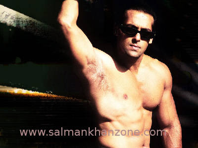 Bollywood Superstar Salman Khan and Gold's Gym had organized a contest 