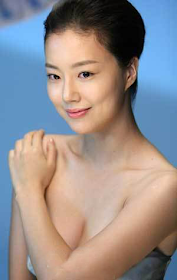 Moon Chae Won (문채원) - Korean Actress and model