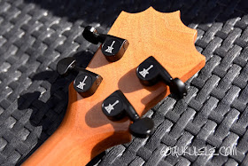 Koaloha KTM-00 Tenor Ukulele tuners