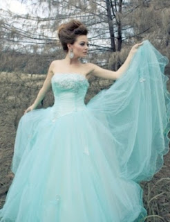 Seductive with blue wedding dresses