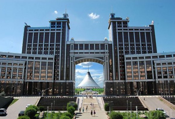 Khan_Shatyr_Entertainment_Center_13