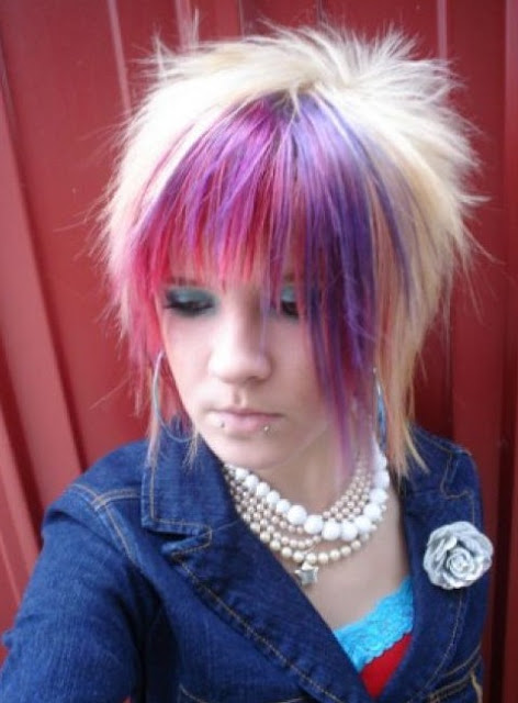 Emo Short Hairstyles With Multicolored Hair