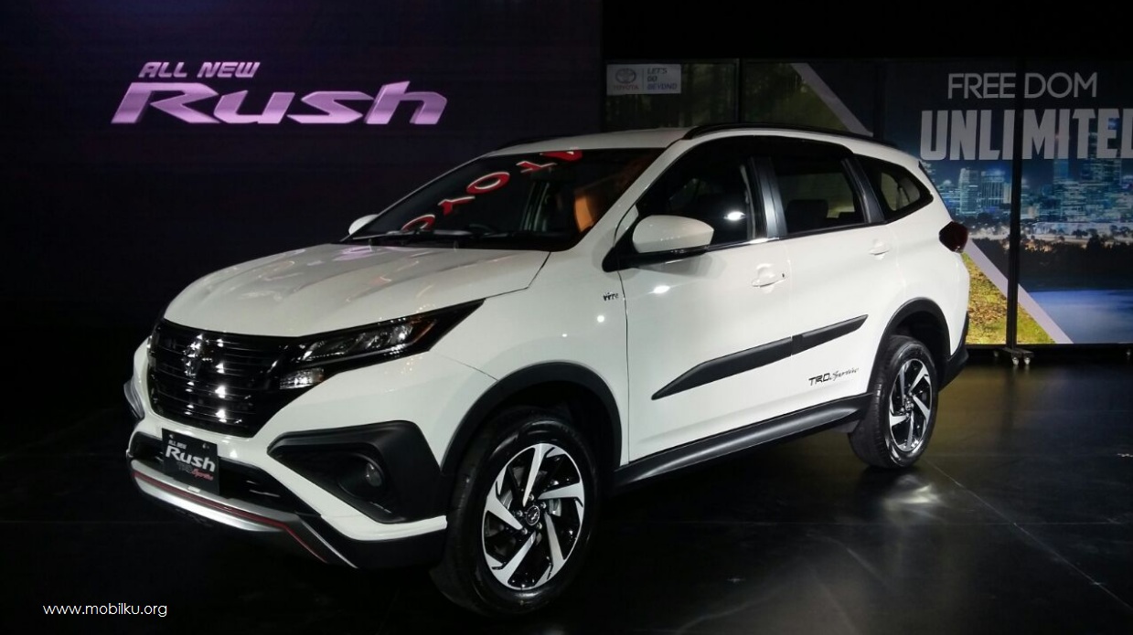 62 Gambar  Modifikasi  Mobil New Rush  2019  Terlengkap 