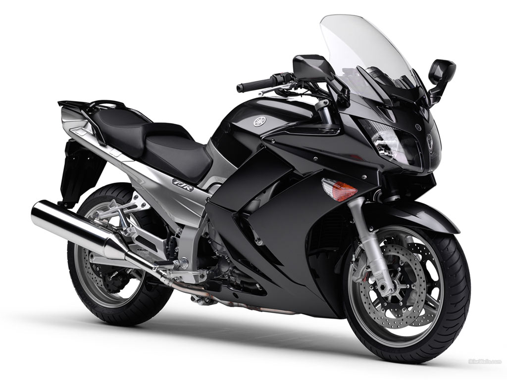 Sports Bikes Yamaha FJR1300 Sport Touring Bike wallpapers