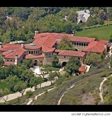 jerry seinfeld house in the hamptons. jerry seinfeld house hamptons.