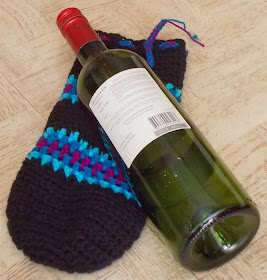 Sweet Nothings Crochet pattern blog, paid tested pattern for a wine bottle cover