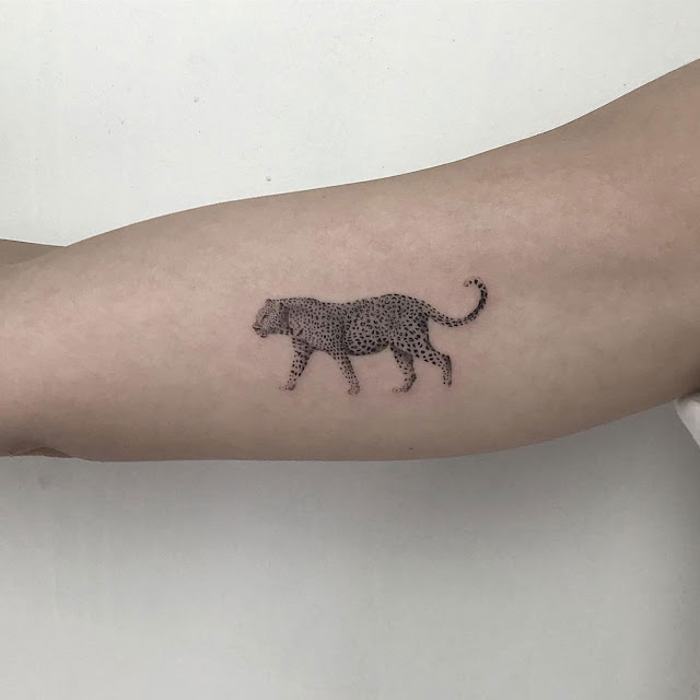 Mini tatuagens femininas