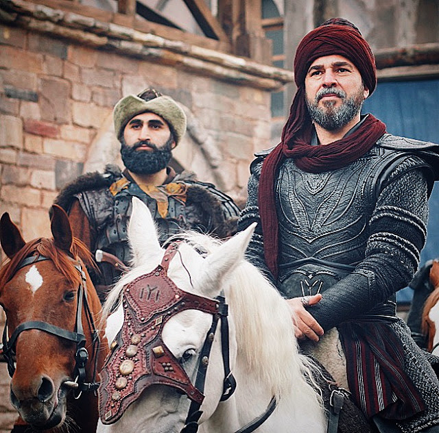 من هو عبد الرحمان الب بطل مسلسل المؤسس عثمان Kuruluş Osman | الممثل التركي جلال ال Celal Al
