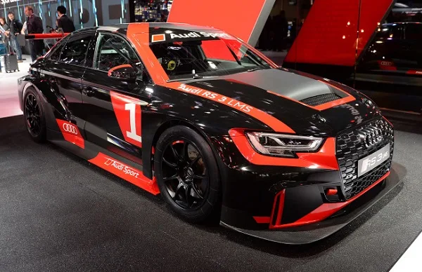 Audi RS3 LMS