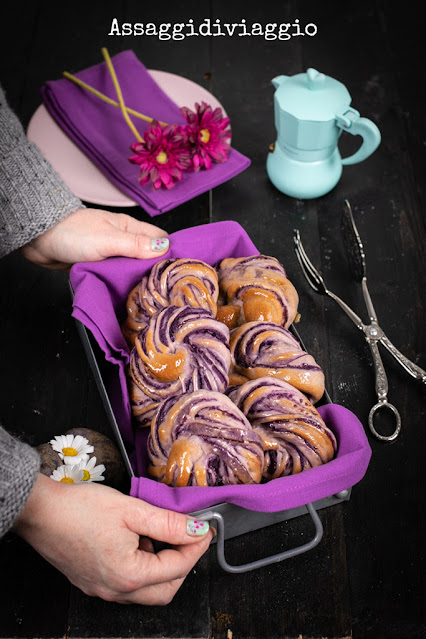 Brioches giapponesi con patate viola