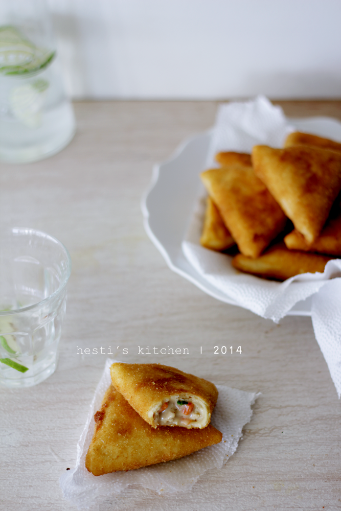 HESTI'S KITCHEN : yummy for your tummy: Risoles Ragout Ayam
