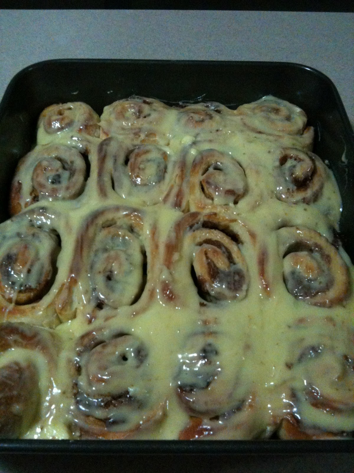 Take what comes to you and give thanks.: Cinnamon Rolls 