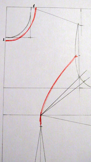 Dibujo corte princesa y pinza correctiva de sisa trazada sobre el patrón