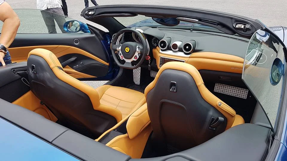 Siêu xe Ferrari California T thứ hai tiếp tục cập bến Hà Nội