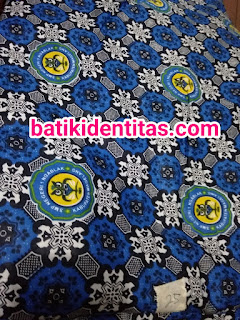  http://www.batikidentitas.com/2017/08/proses-pencetakan-batik-seragam-smp-n-1.html