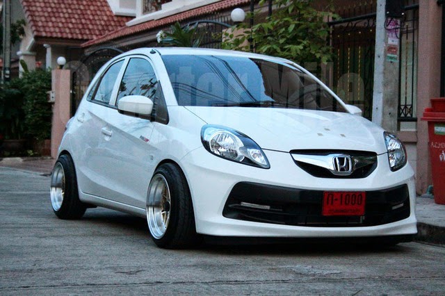 Spesifikasi dan Modifikasi Mobil Honda Brio Satya 2014