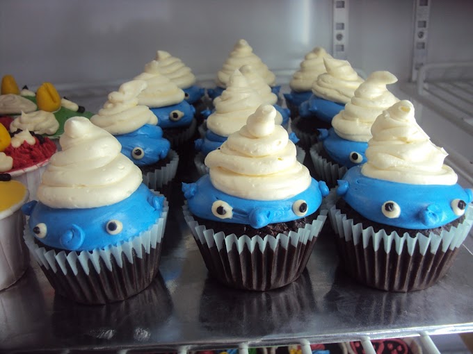 smurf cupcake - its buttercream!