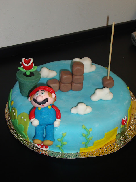 Super Mario cake