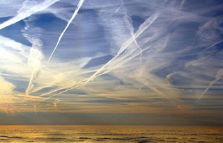 scientists admit chemtrails are creating artificial clouds
