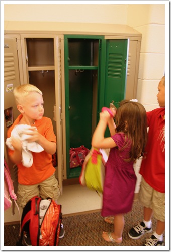 Kyliesfirstdayof1stgrade-7