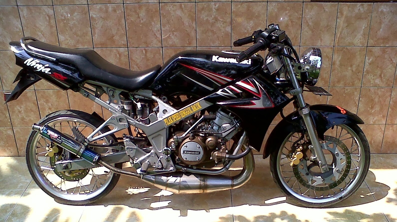 Madurace Modifikasi Ninja Ss Simple