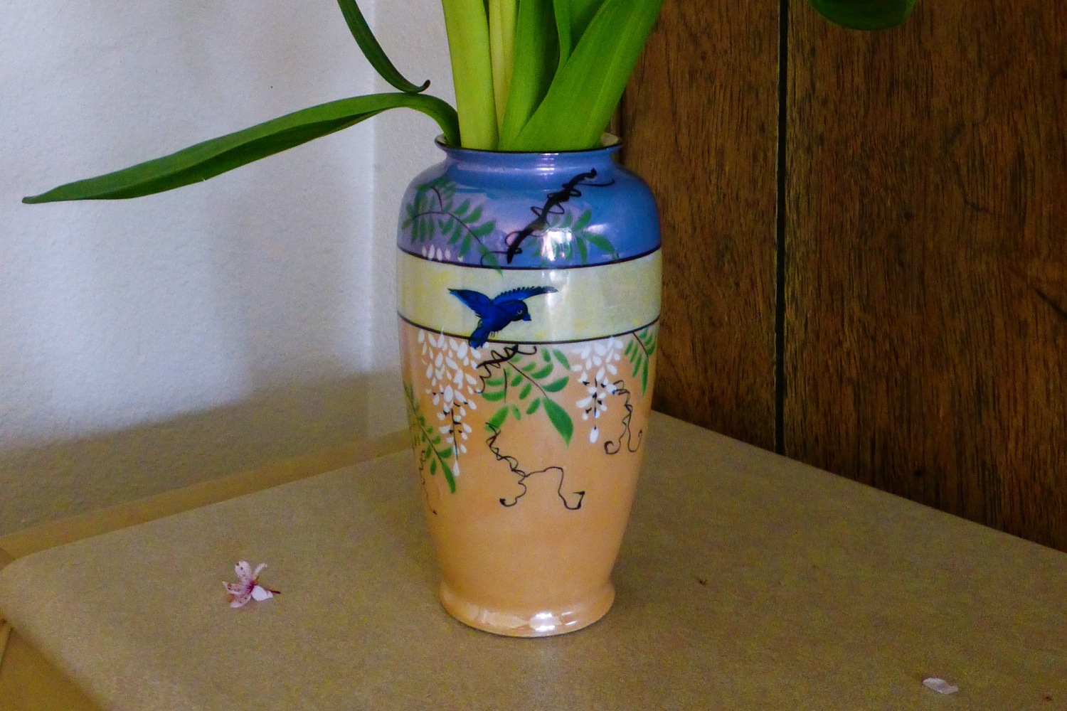 vintage Japanese pearlescent vase, vintage hand painted Japanese vase
