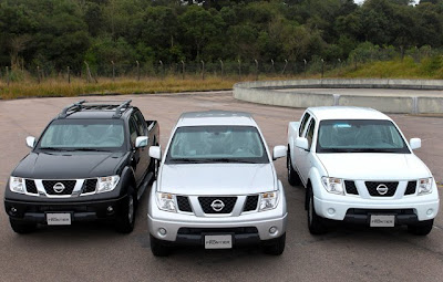 Nissan Frontier 2011 debut online with price list